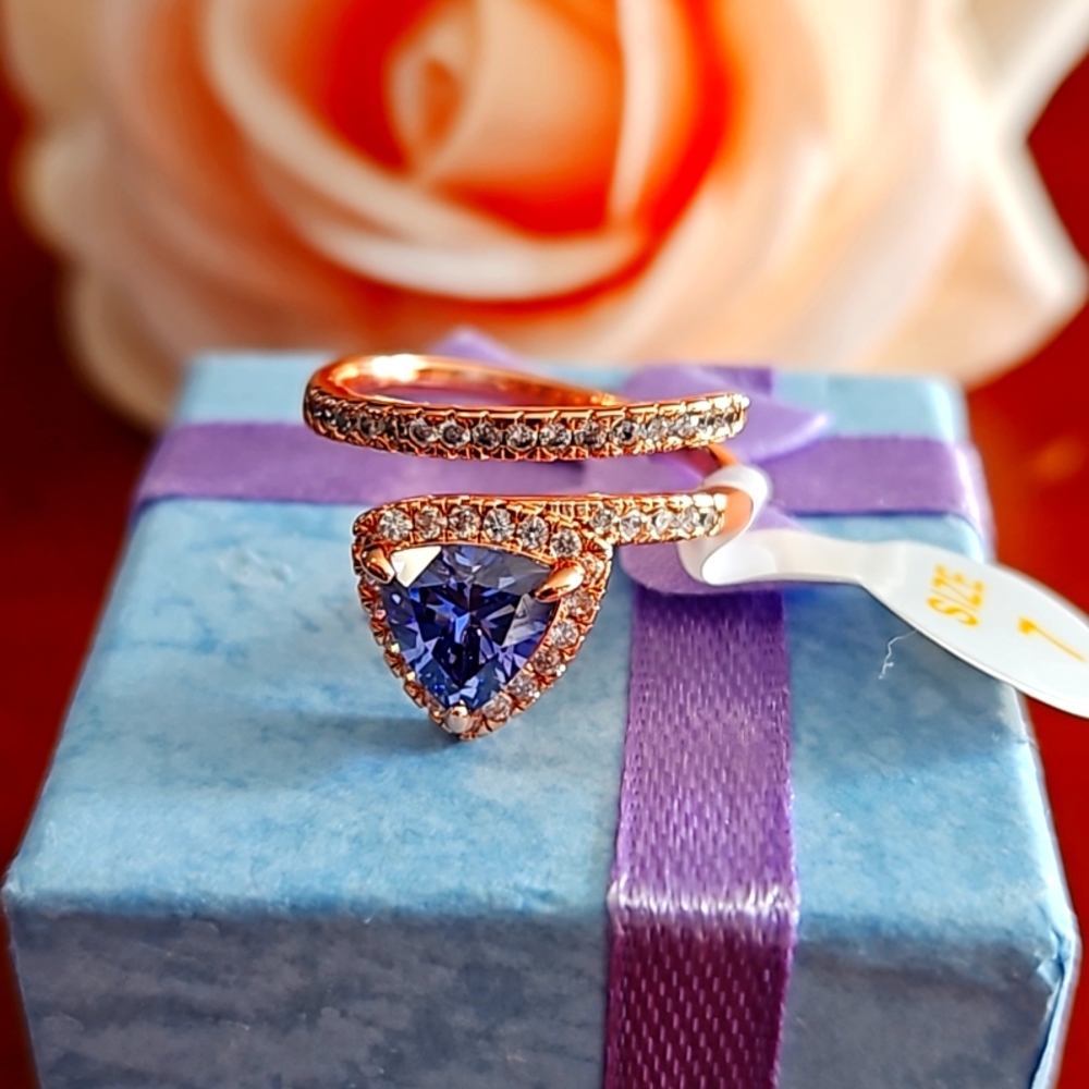 Bomb Party Rose Gold Sapphire Cubic Zirconia New size 7